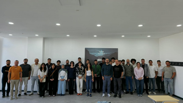 Makine Mühendisliği Bölümünde Yeni Öğrencilerle Tanışma ve Kaynaşma Toplantısı Gerçekleştirildi